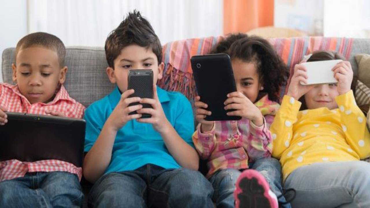 Excessive smartphone use in children